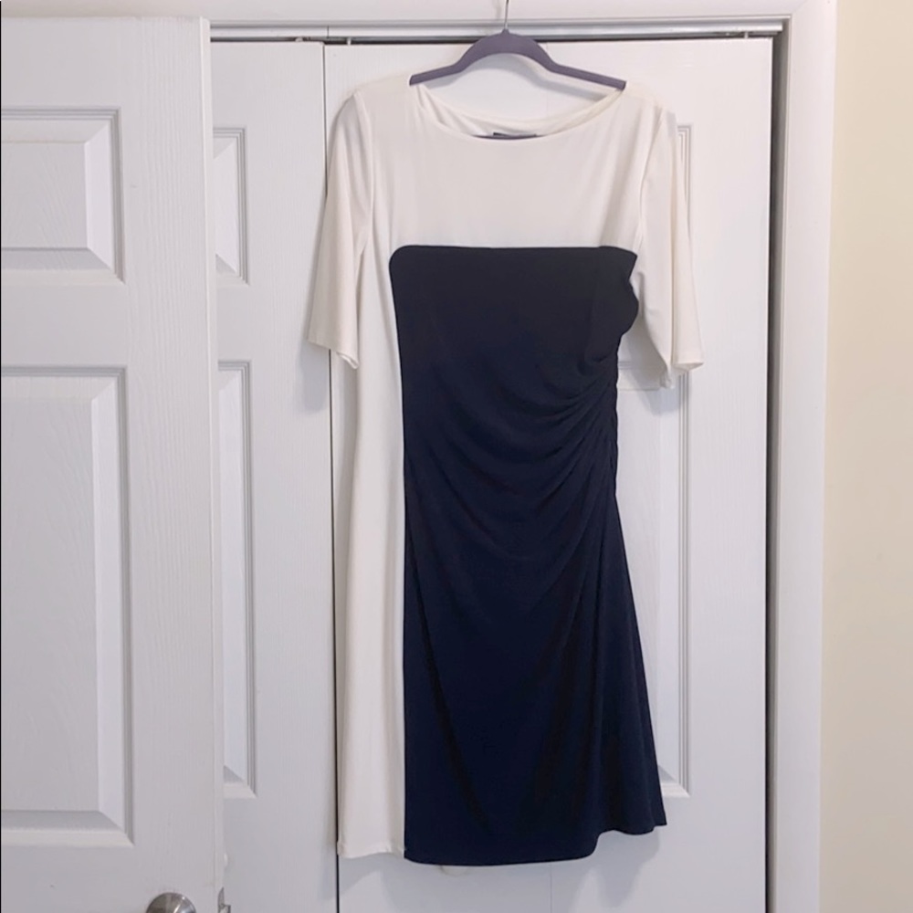 Color block slimming dress
